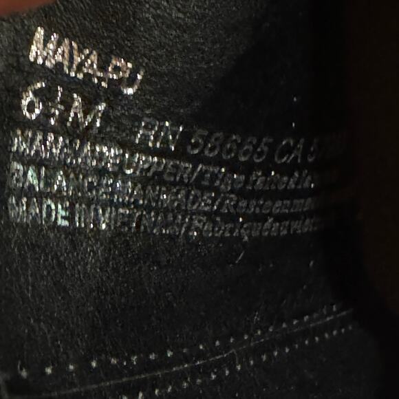 Abound Women's Black Pointed-Toe Mule Heel Faux Leather Upper Size 6.5M - Picture 8 of 8